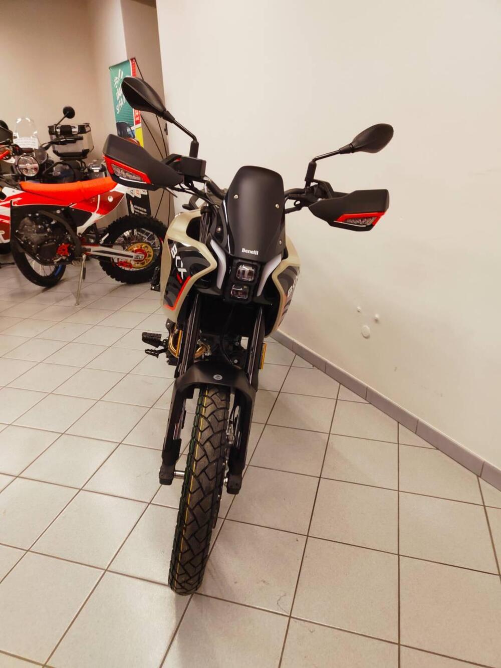 Benelli BKX 125 (2026) (7)