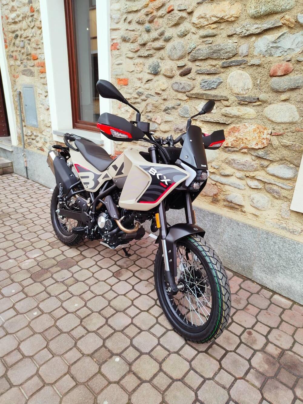 Benelli BKX 125 (2026) (11)