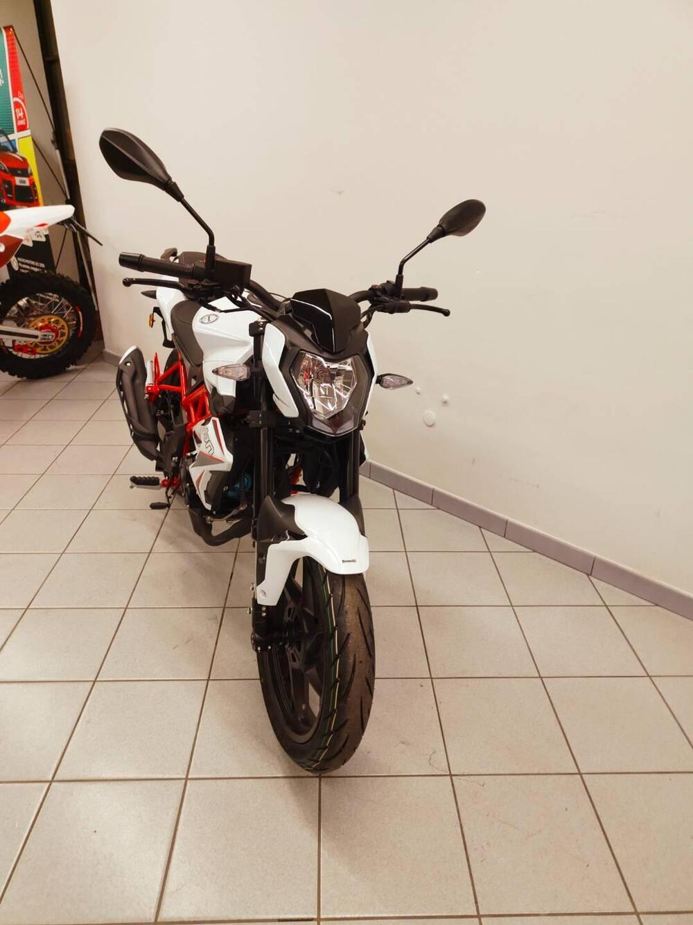 Benelli BN 125 (2026) (5)