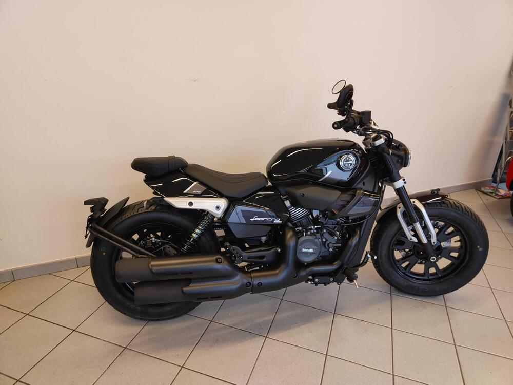 Benelli Leoncino 400 Bobber (2026) (9)