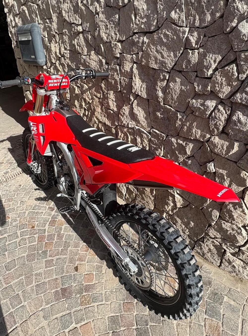 Honda CRF 250 R (2026) (2)