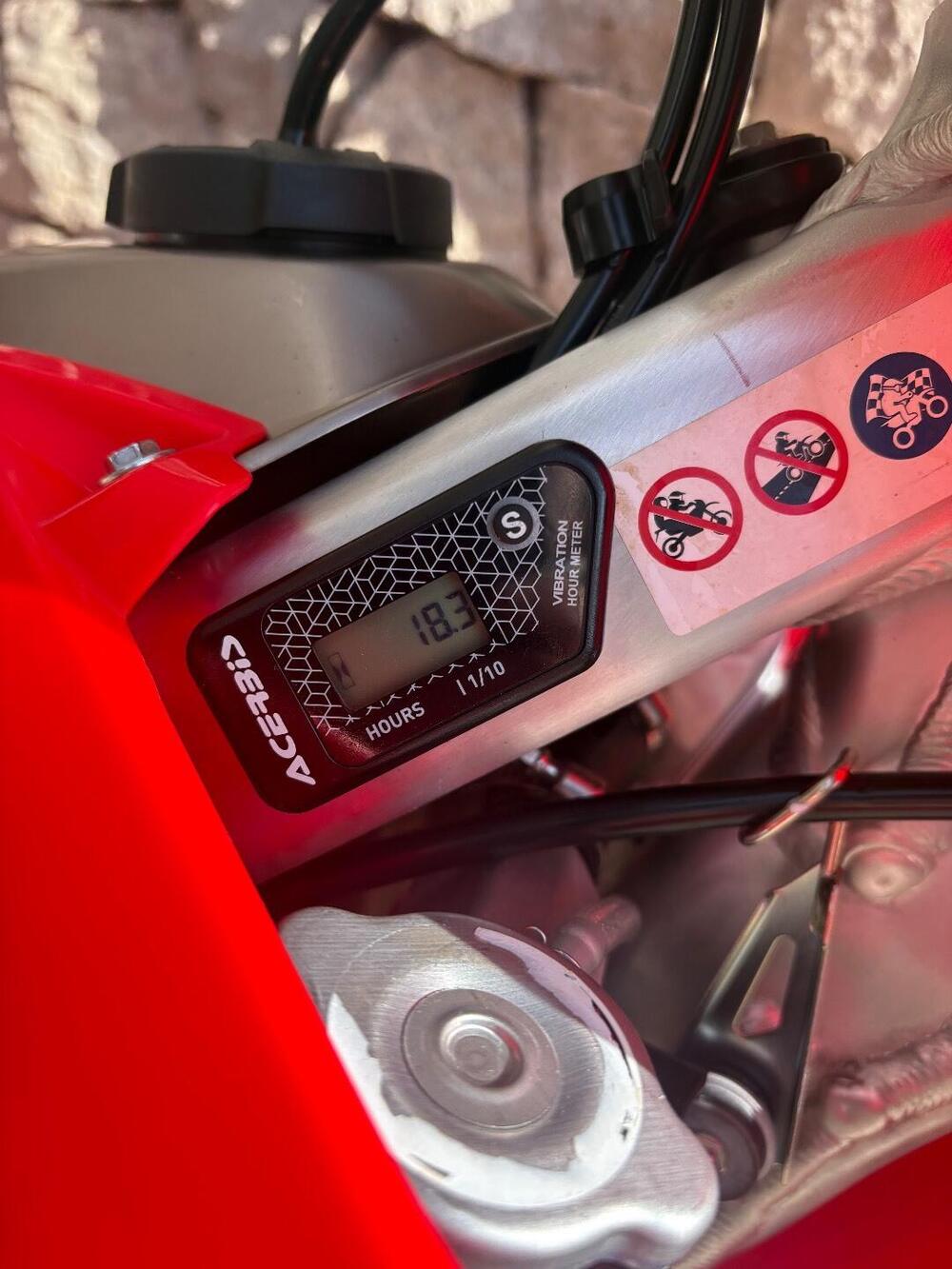 Honda CRF 250 R (2026) (7)