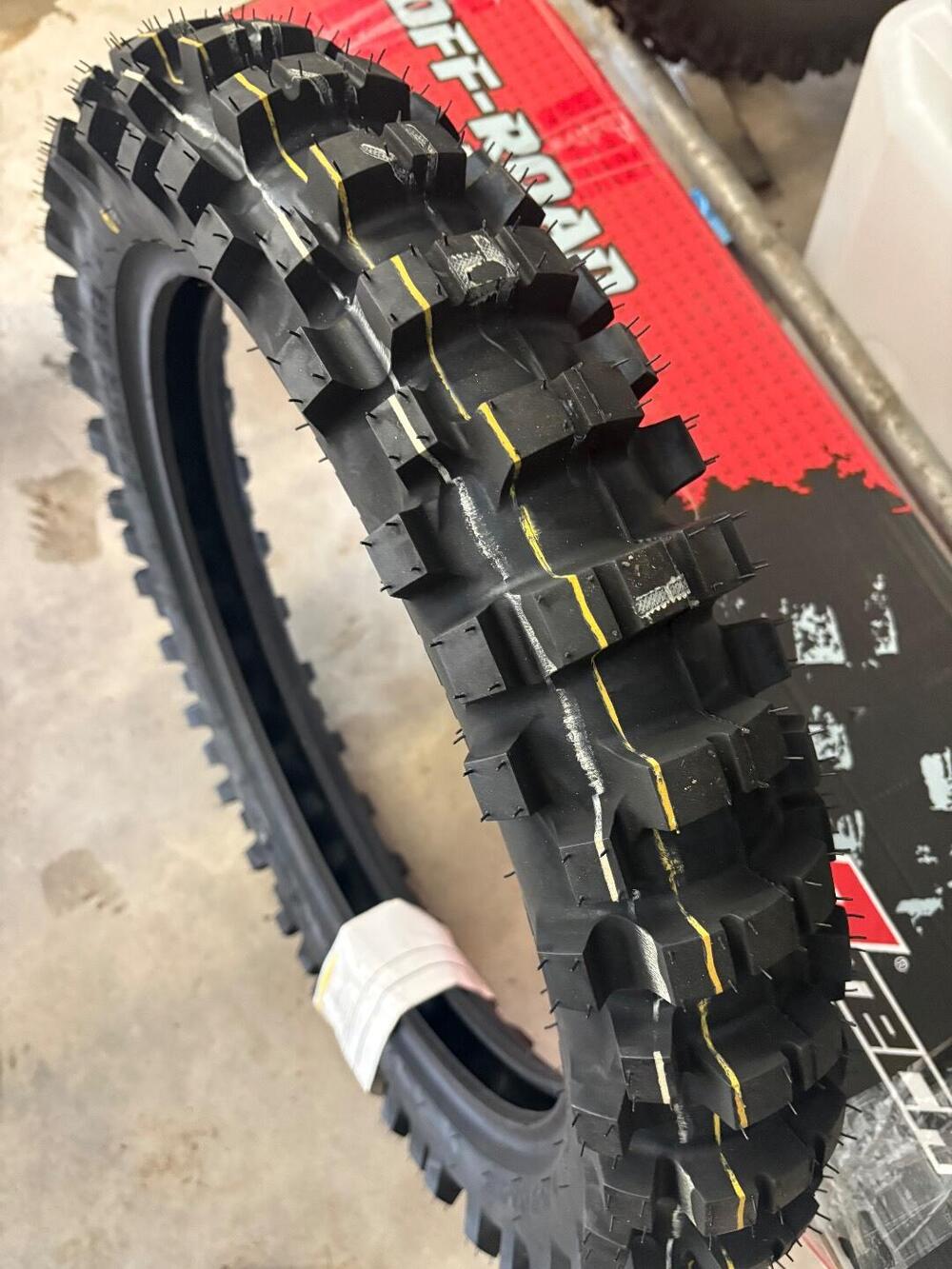 Honda CRF 250 R (2026) (11)