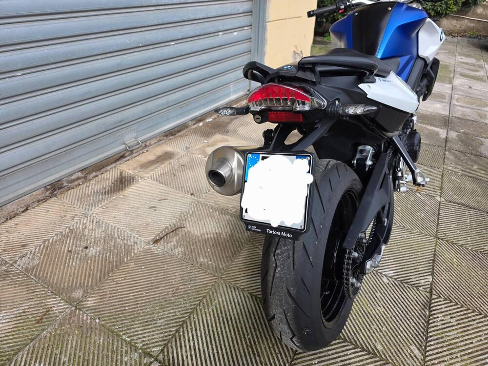 Bmw F 800 R (2015 - 16) (4)