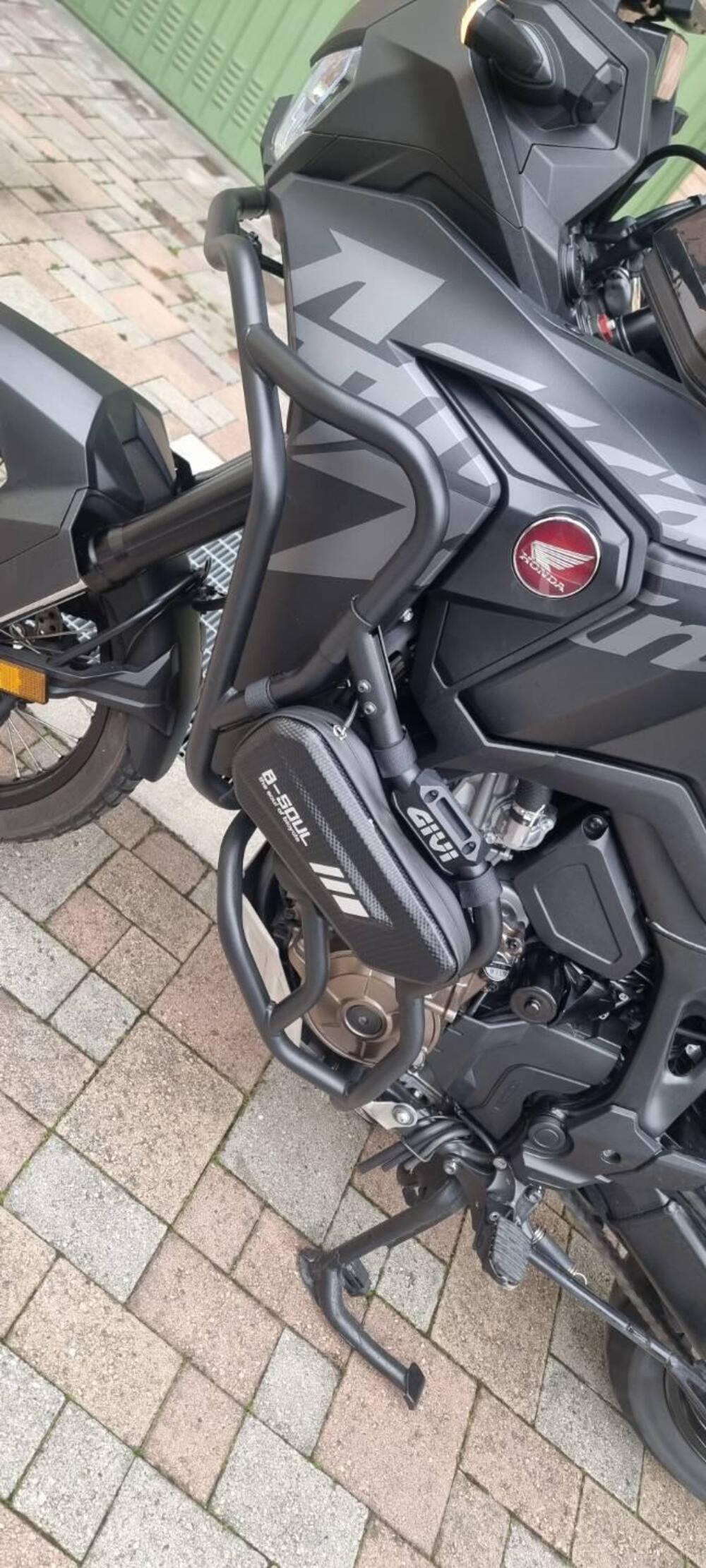 Honda Africa Twin CRF 1100L Urban DCT (2022 - 23) (8)