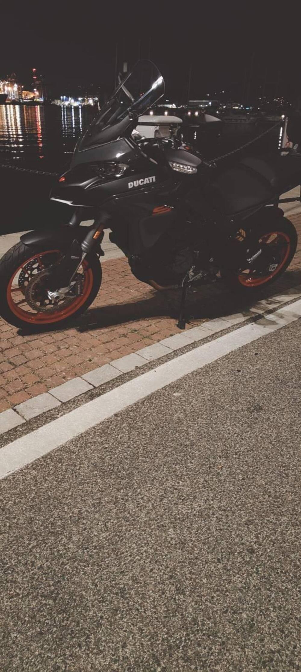 Ducati Multistrada V2 S (2022 - 24) (3)