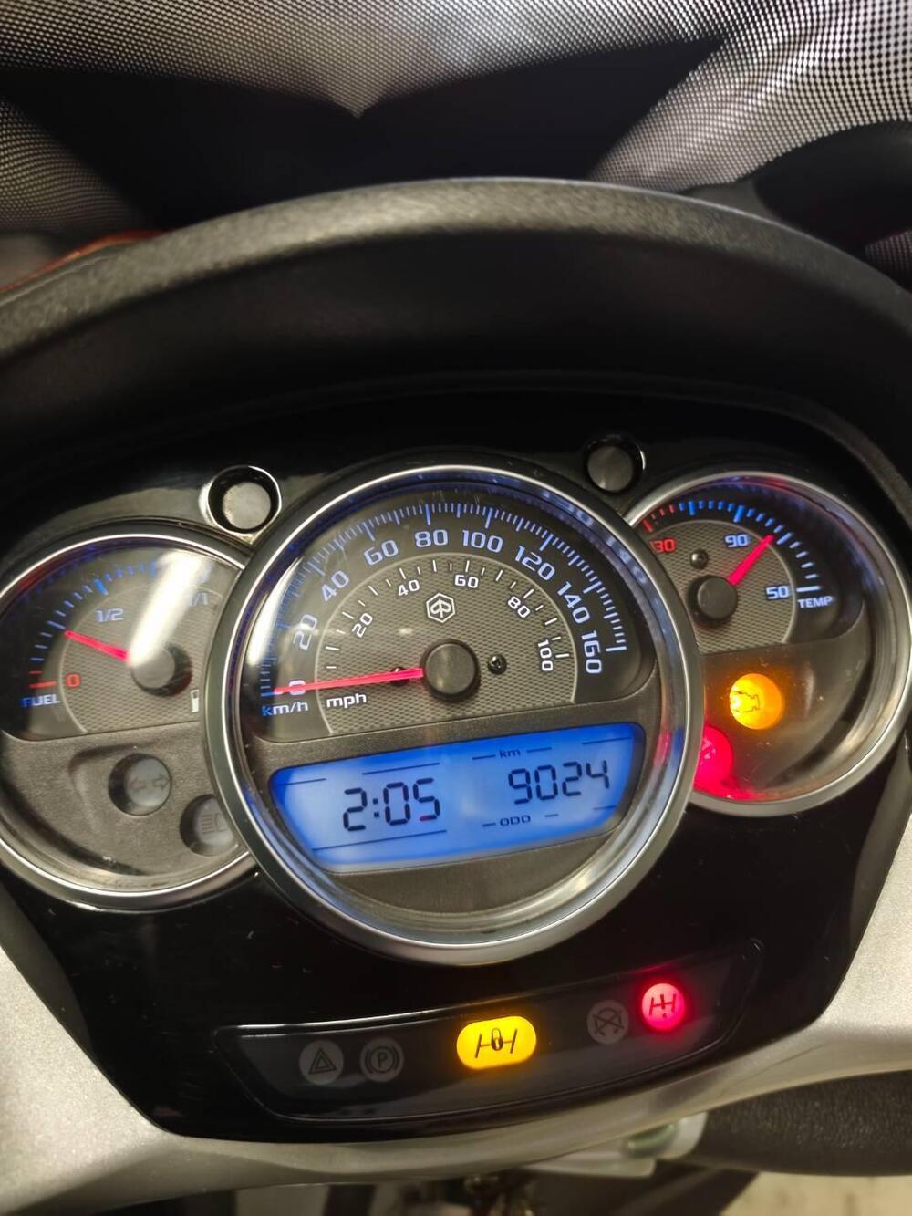 Piaggio Mp3 300 Sport LT NO ABS (2017 - 18) (5)