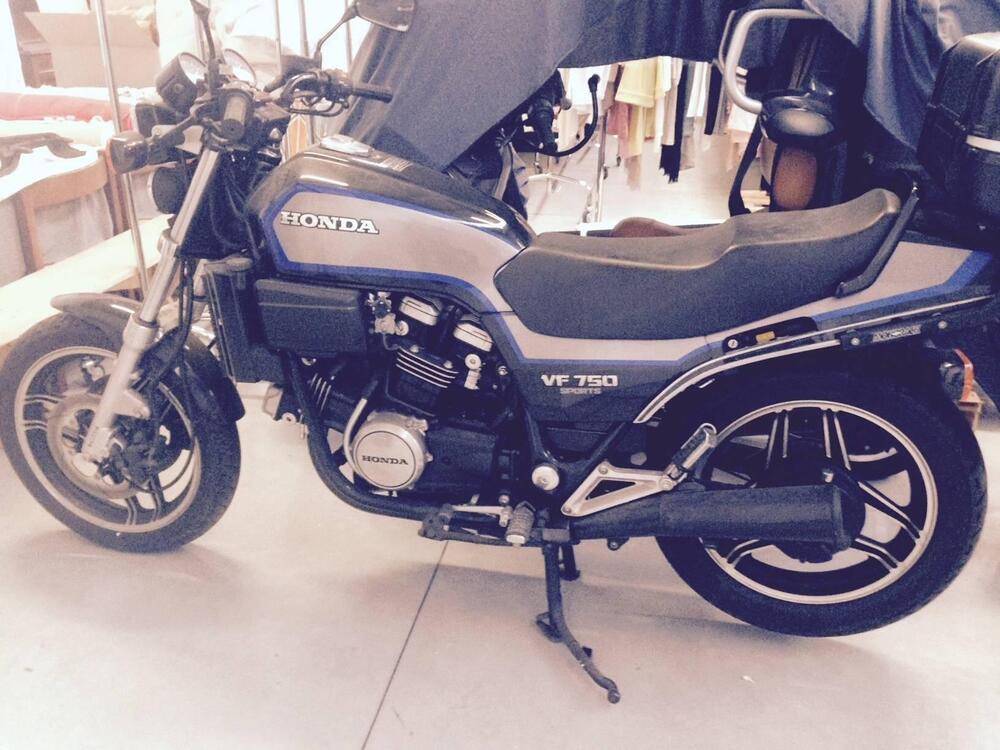 Honda VF 750 S (1985 - 87) (4)