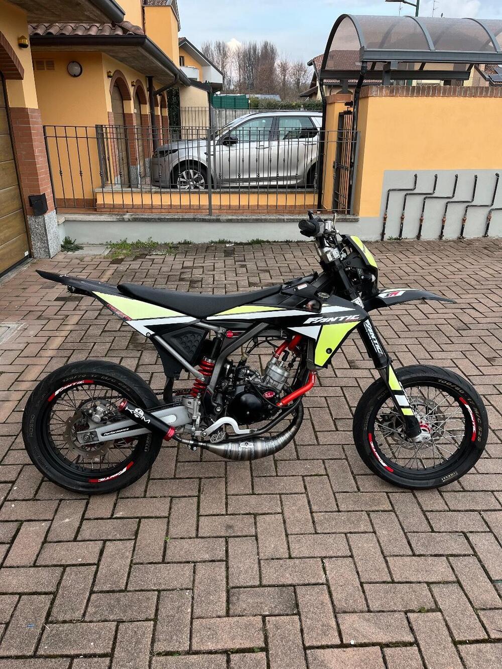 Fantic Motor XM 50 Motard Competition 2T (2021 - 22) (2)