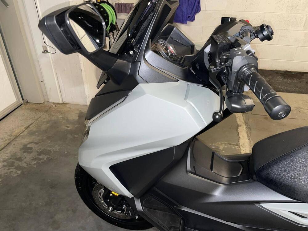 Honda Forza 350 (2022 - 24) (7)