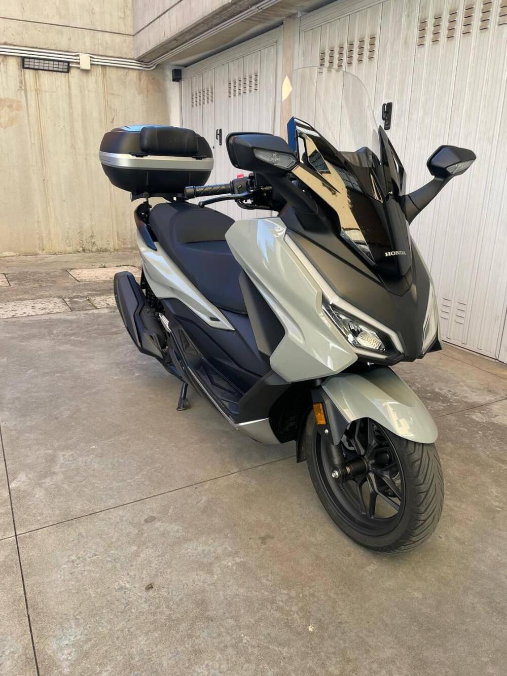 Honda Forza 350 (2022 - 24) (2)