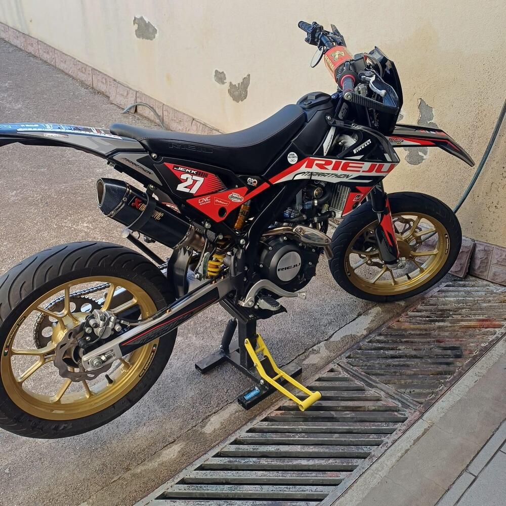 Rieju Marathon 125 Supermotard Pro (2022 - 25) (2)