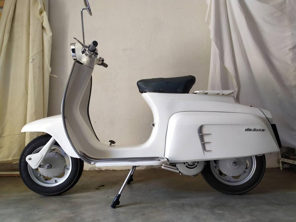 Lambretta J50 Deluxe (2)