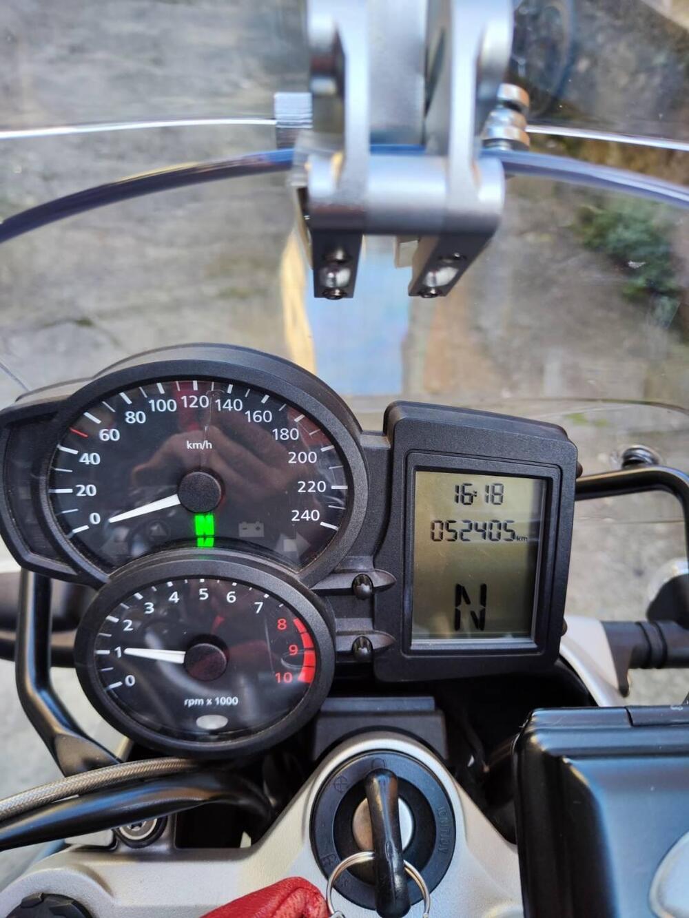 Bmw R 1200 R (2006 - 11) (2)