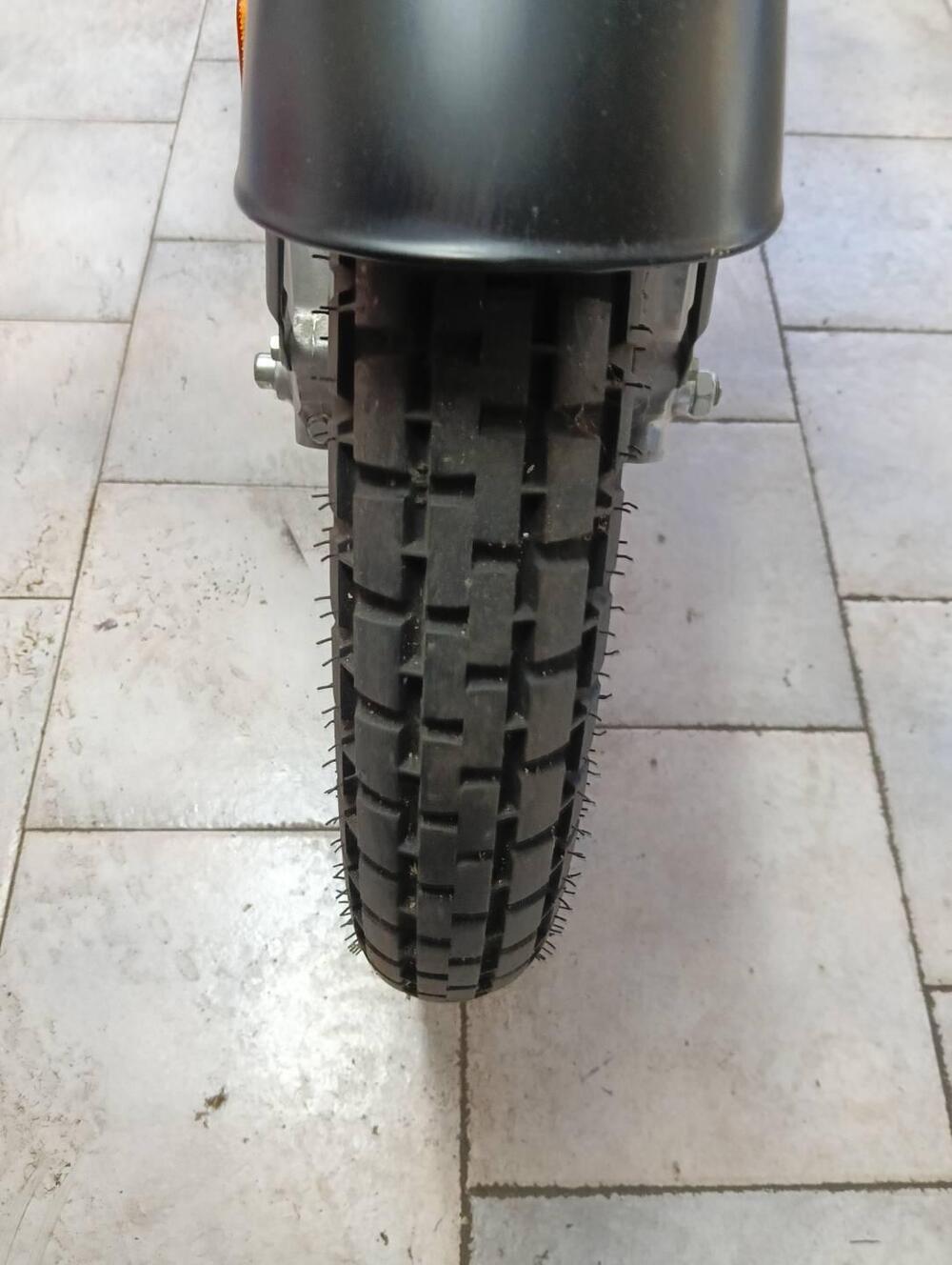 Royal Enfield Classic 500 EFI Stealth Black (2018 - 20) (7)