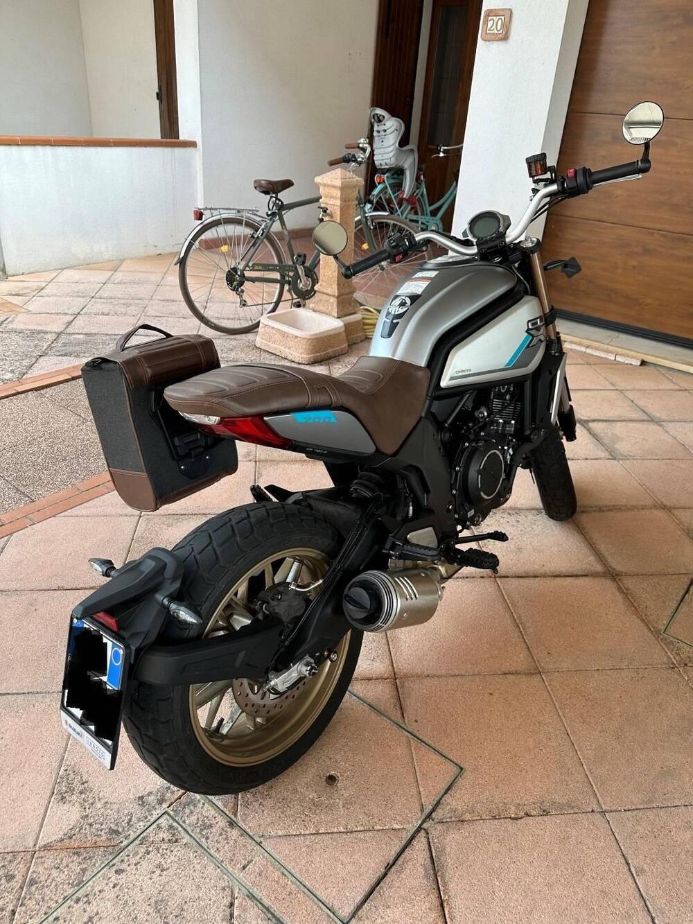 CFMOTO 700CL-X Heritage (2021 - 26) (14)