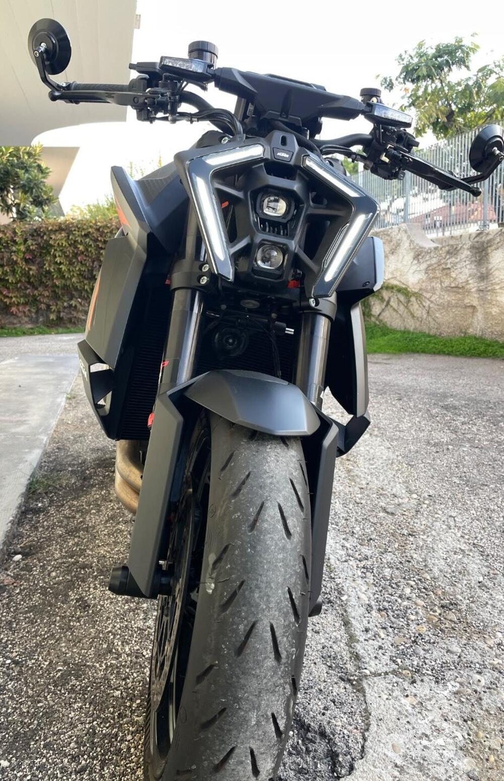 KTM 1390 Super Duke R (2024 - 26) (2)