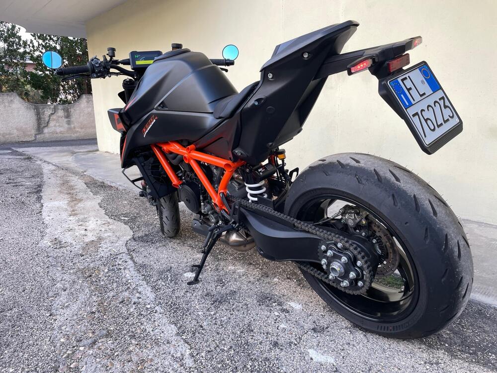 KTM 1390 Super Duke R (2024 - 26) (5)
