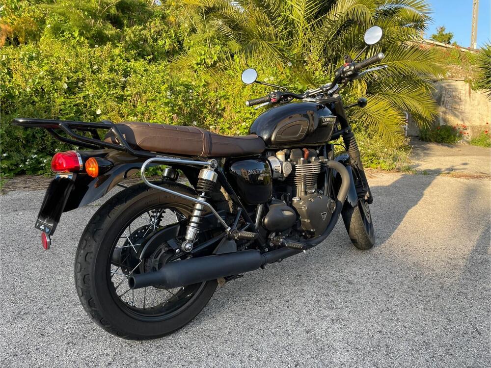 Triumph Bonneville T120 Black (2017 - 20) (2)