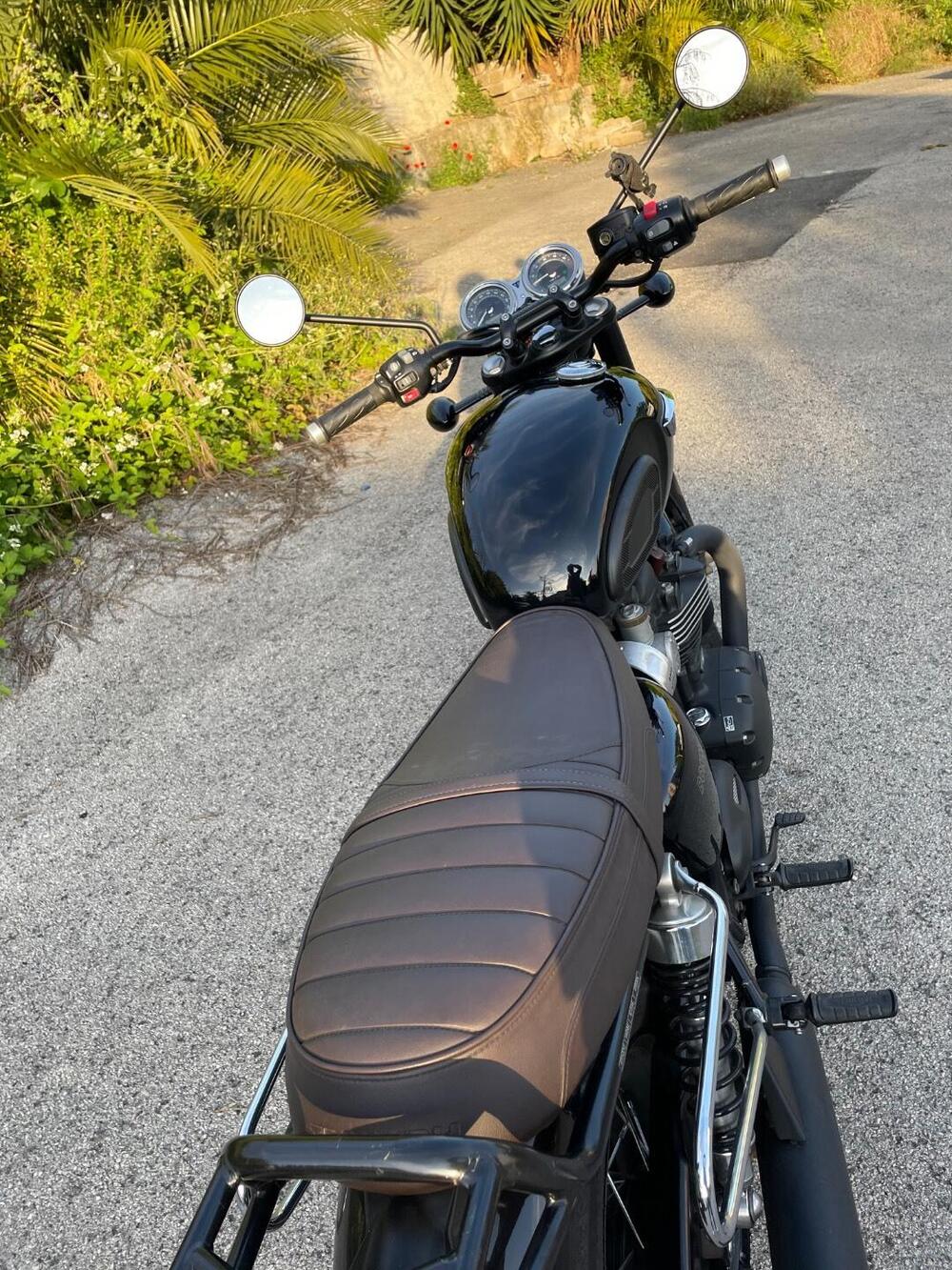 Triumph Bonneville T120 Black (2017 - 20) (8)