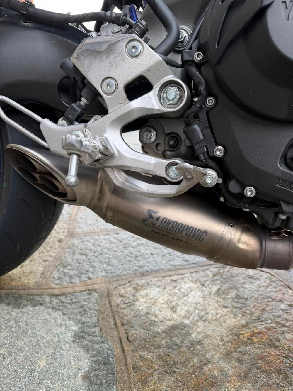 Yamaha MT-09 (2013 - 15) (4)