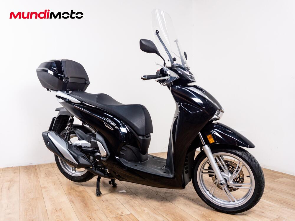 Honda SH 350i Sport (2025 - 26) (2)