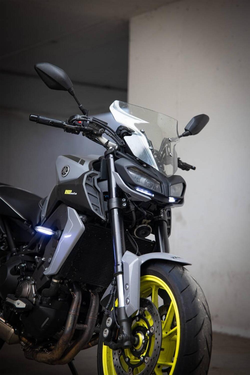 Yamaha MT-09 (2017 - 20) (5)