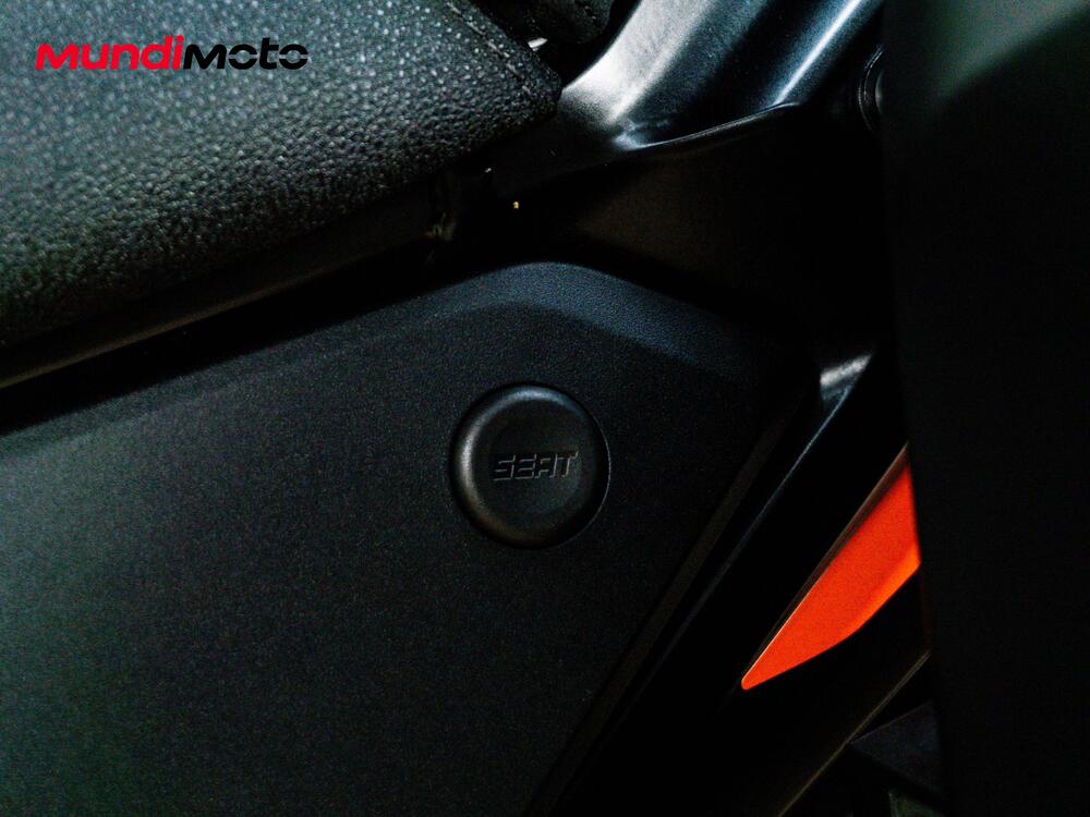 KTM 1290 Super Adventure S (2021) (16)