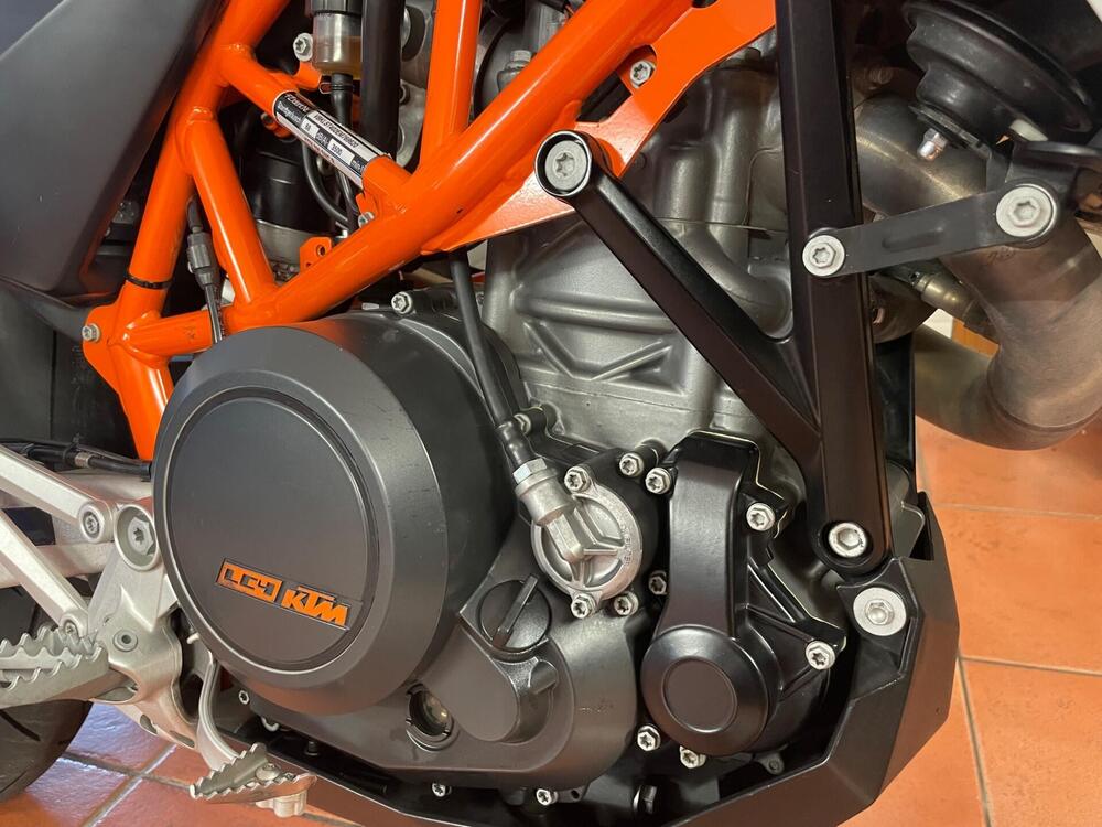 KTM 690 SMC R (2012 -17) (8)