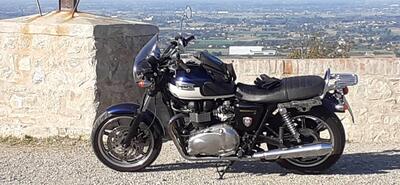 Triumph Bonneville SE (2009 - 13) usata