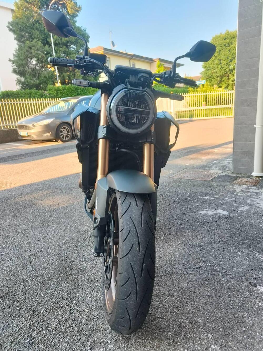 Honda CB 650 R (2021 - 23) (3)