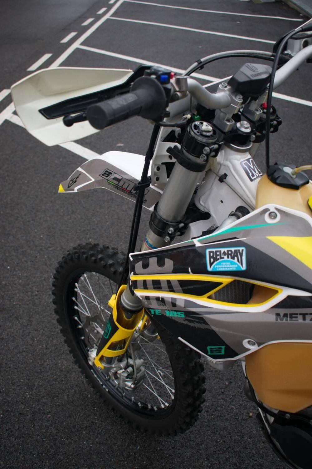 Husqvarna TE 125 (2015) (9)