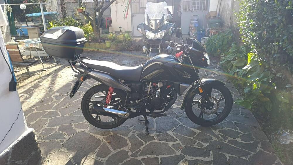 Honda CB 125 F (2021 - 25) (3)