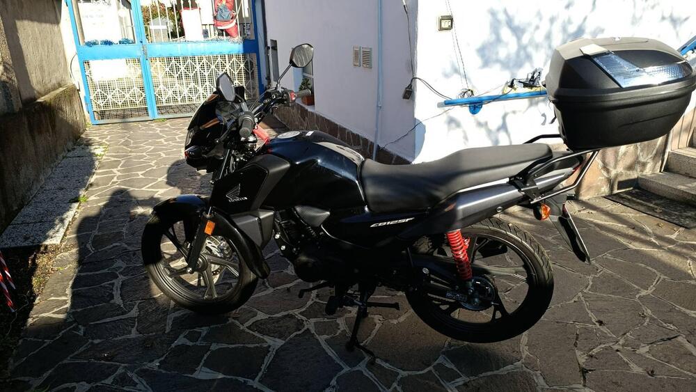 Honda CB 125 F (2021 - 25) (2)
