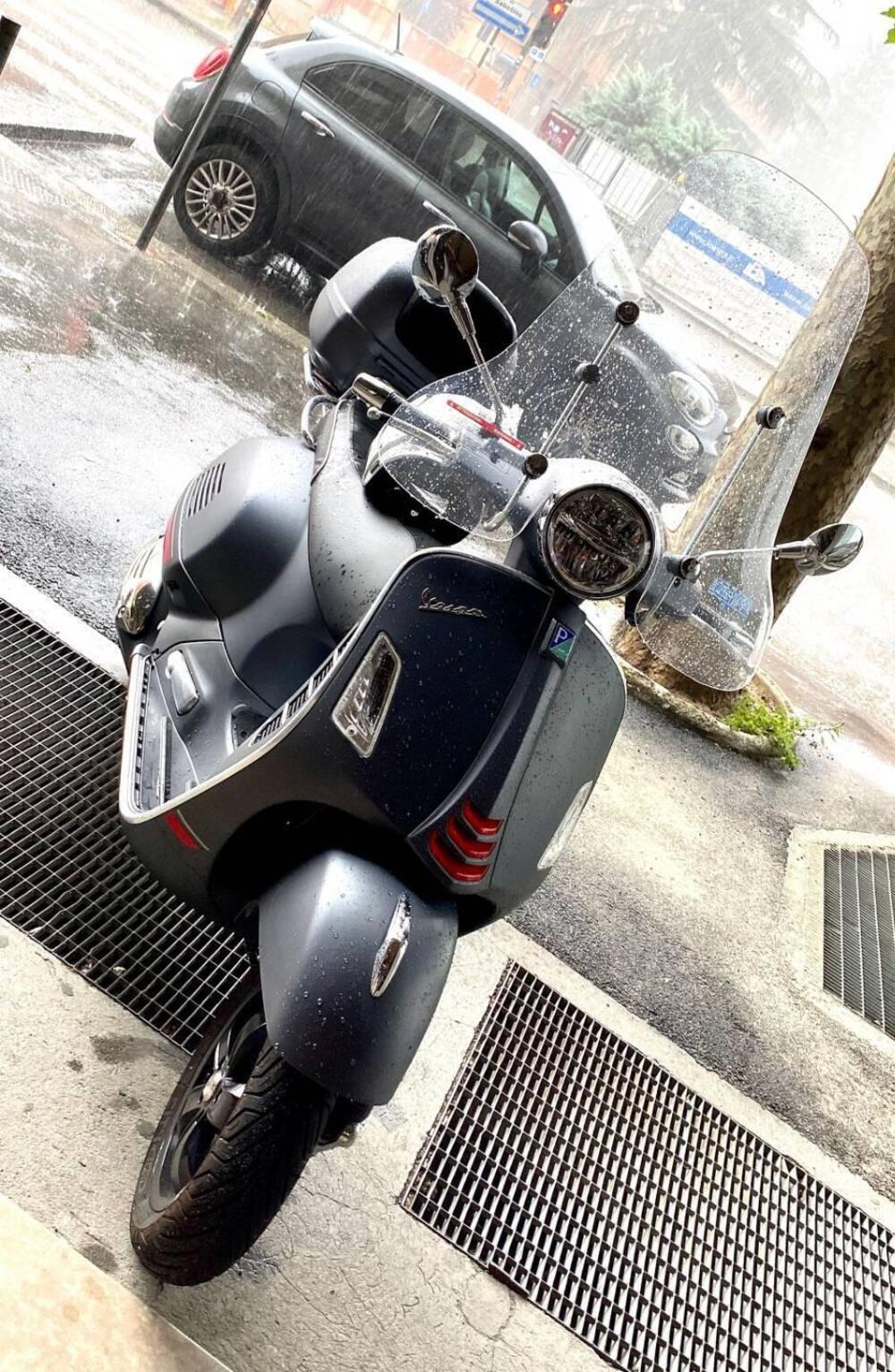 Vespa GTS 300 Super Sport Hpe (2021 - 22)