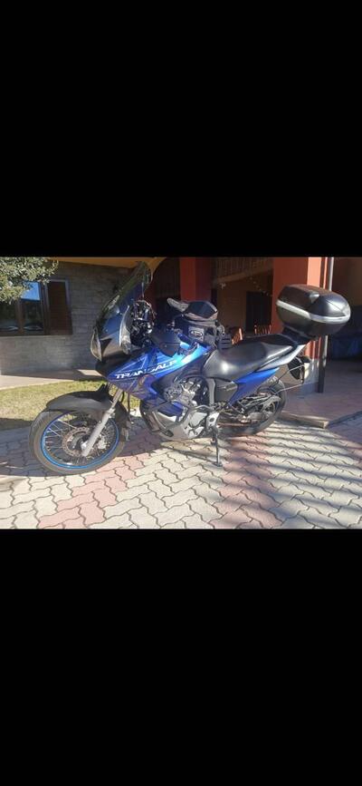 Honda Transalp XL 700 V (2007 - 2013) usata