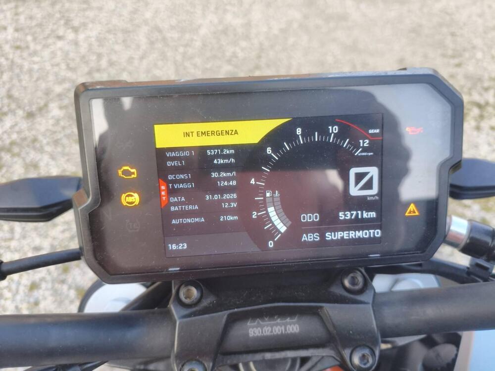 KTM 125 Duke (2021 - 23) (3)