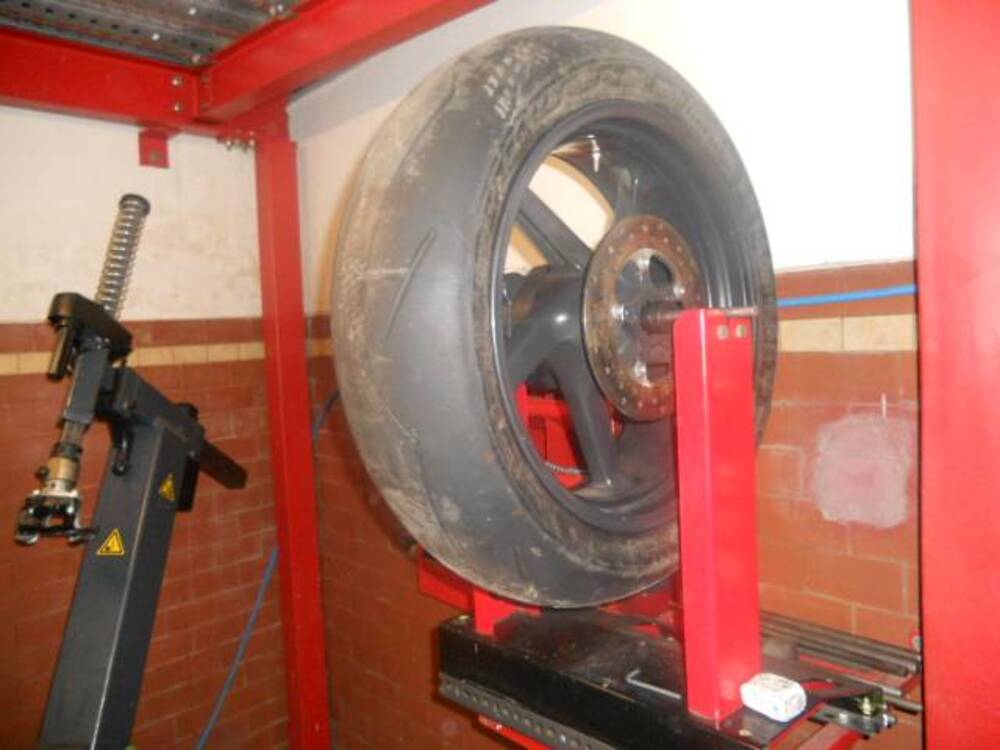 RSV RUOTA POSTERIORE Aprilia