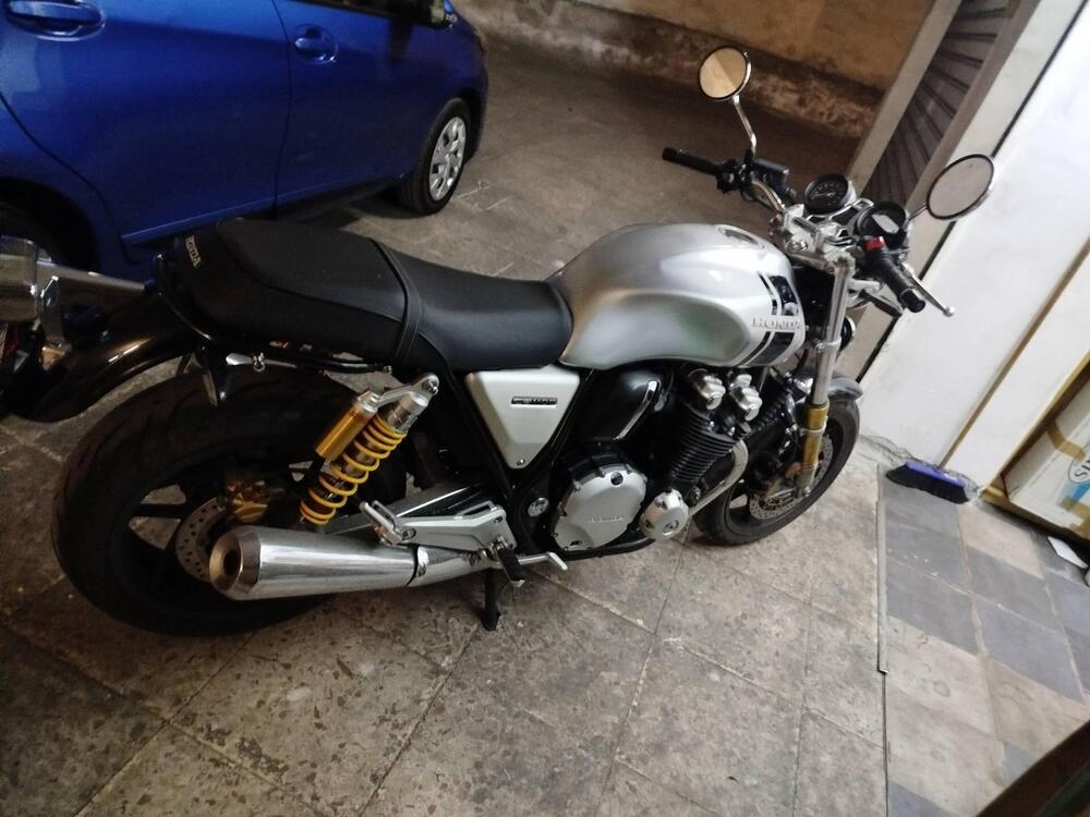 Honda CB 1100 RS (2017 - 20) (4)