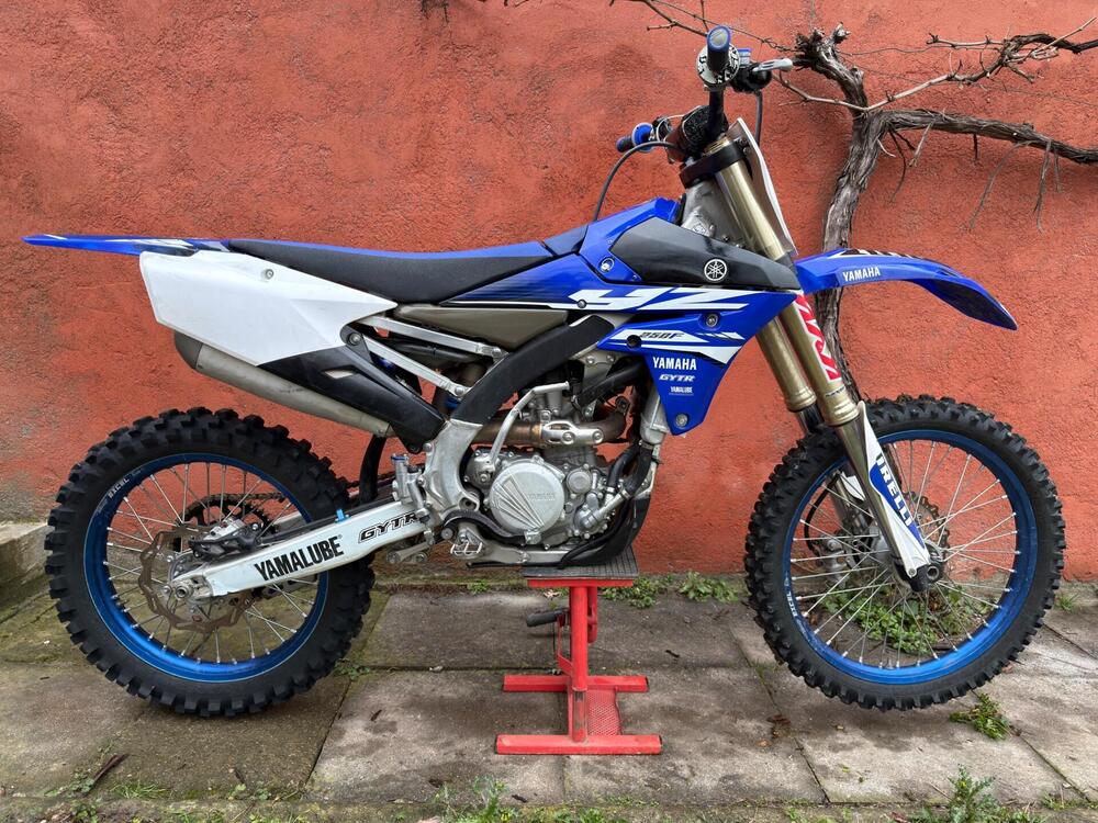 Yamaha YZ 250 F (2018) (4)