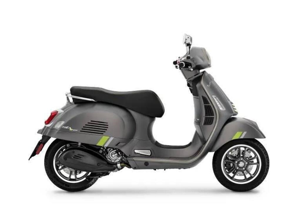 Vespa GTS 300 Super Tech (2023 - 24)