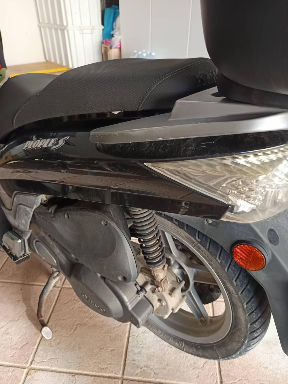 Kymco People 200 S (2005 - 06) (2)