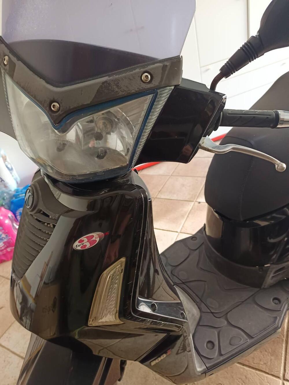 Kymco People 200 S (2005 - 06) (6)