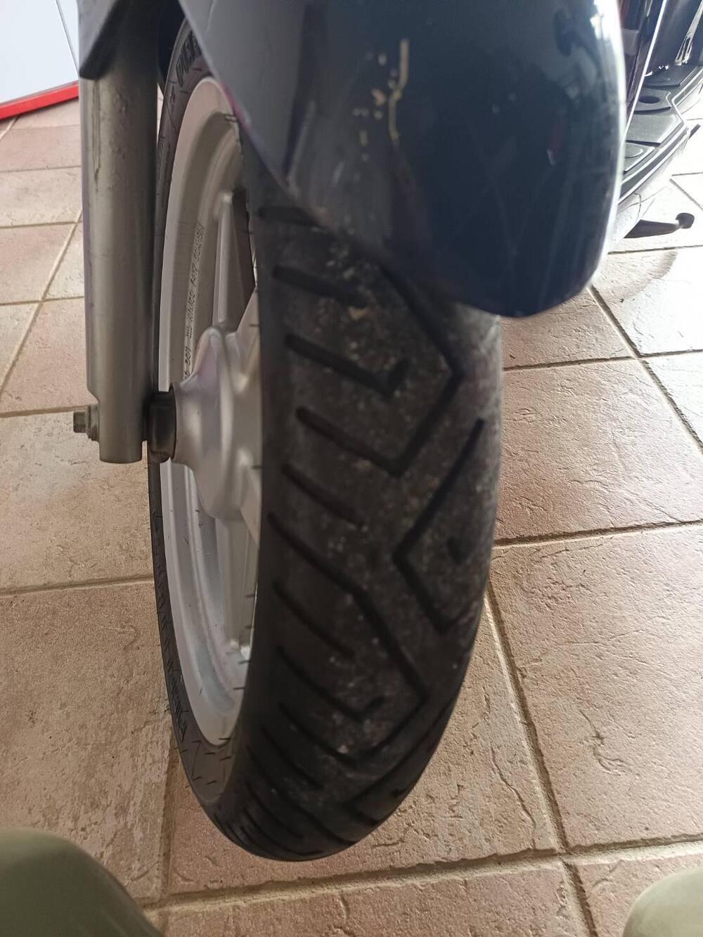 Kymco People 200 S (2005 - 06) (7)