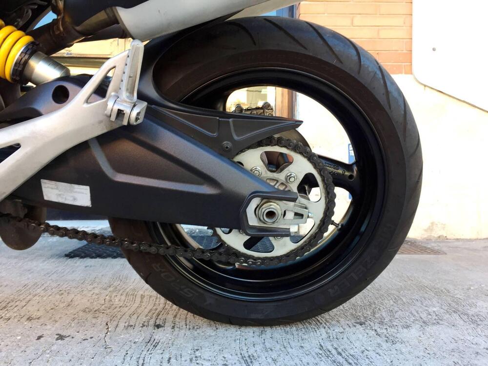 Ducati Monster 696 Plus (2007 - 14) (19)