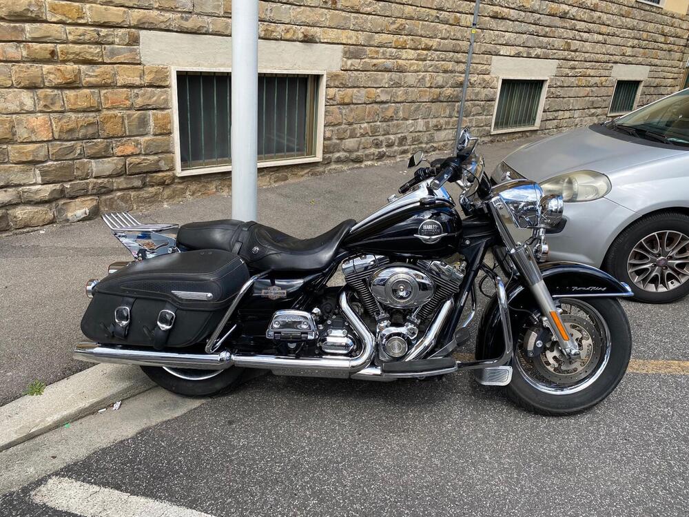 Harley-Davidson 1584 Road King Classic (2007 - 10) - FLHRC (4)