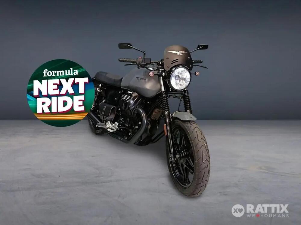 Moto Guzzi V7 III Stone Night Pack (2019 - 20)