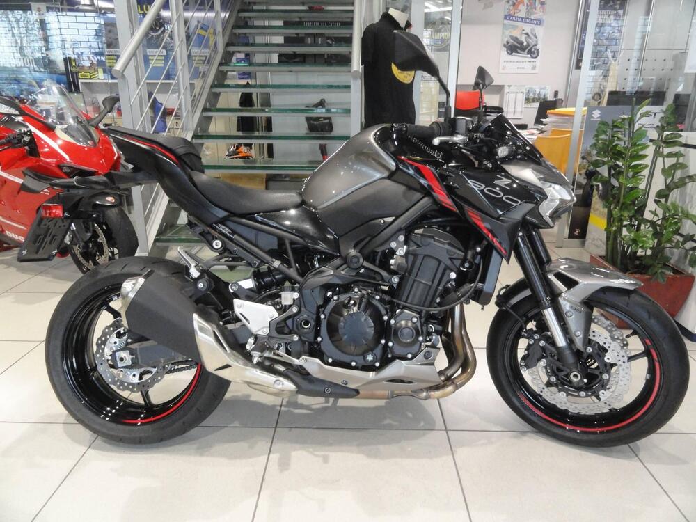 Kawasaki Z 900 (2021 - 24)