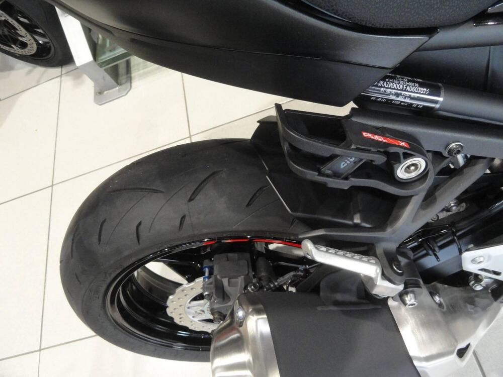 Kawasaki Z 900 (2021 - 24) (7)