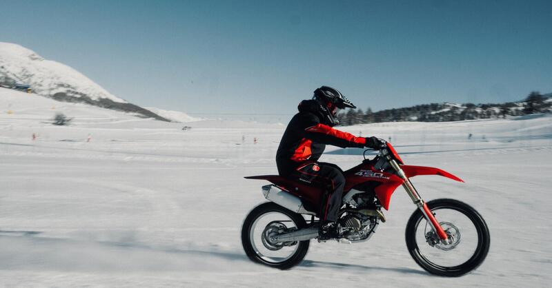 Ducati e Kappa insieme sulla neve con una capsule collection tecnica che unisce pista e montagna